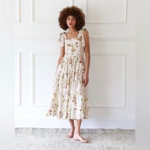 Mille daphne dress in Trianon